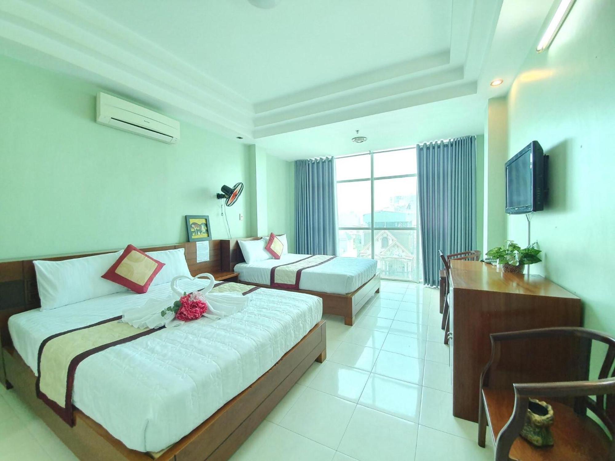 Hotel Khach San Truong Son à Hô Chi Minh-Ville Extérieur photo