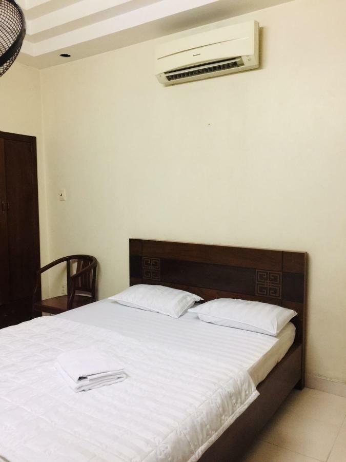 Hotel Khach San Truong Son à Hô Chi Minh-Ville Extérieur photo