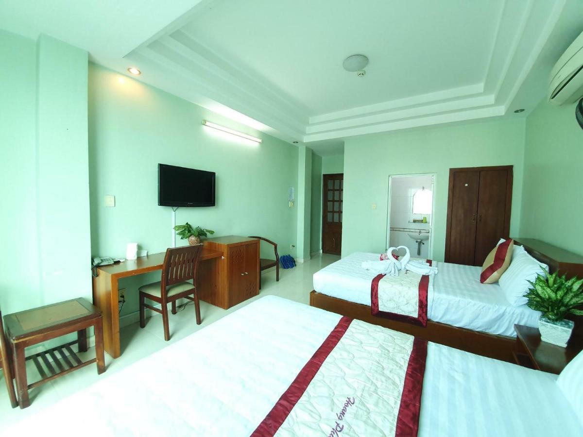 Hotel Khach San Truong Son à Hô Chi Minh-Ville Extérieur photo